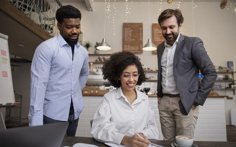 Dicas para empreendedores iniciantes: 7 conselhos de Ronildo Campos para dar os primeiros passos e conquistar o mercado